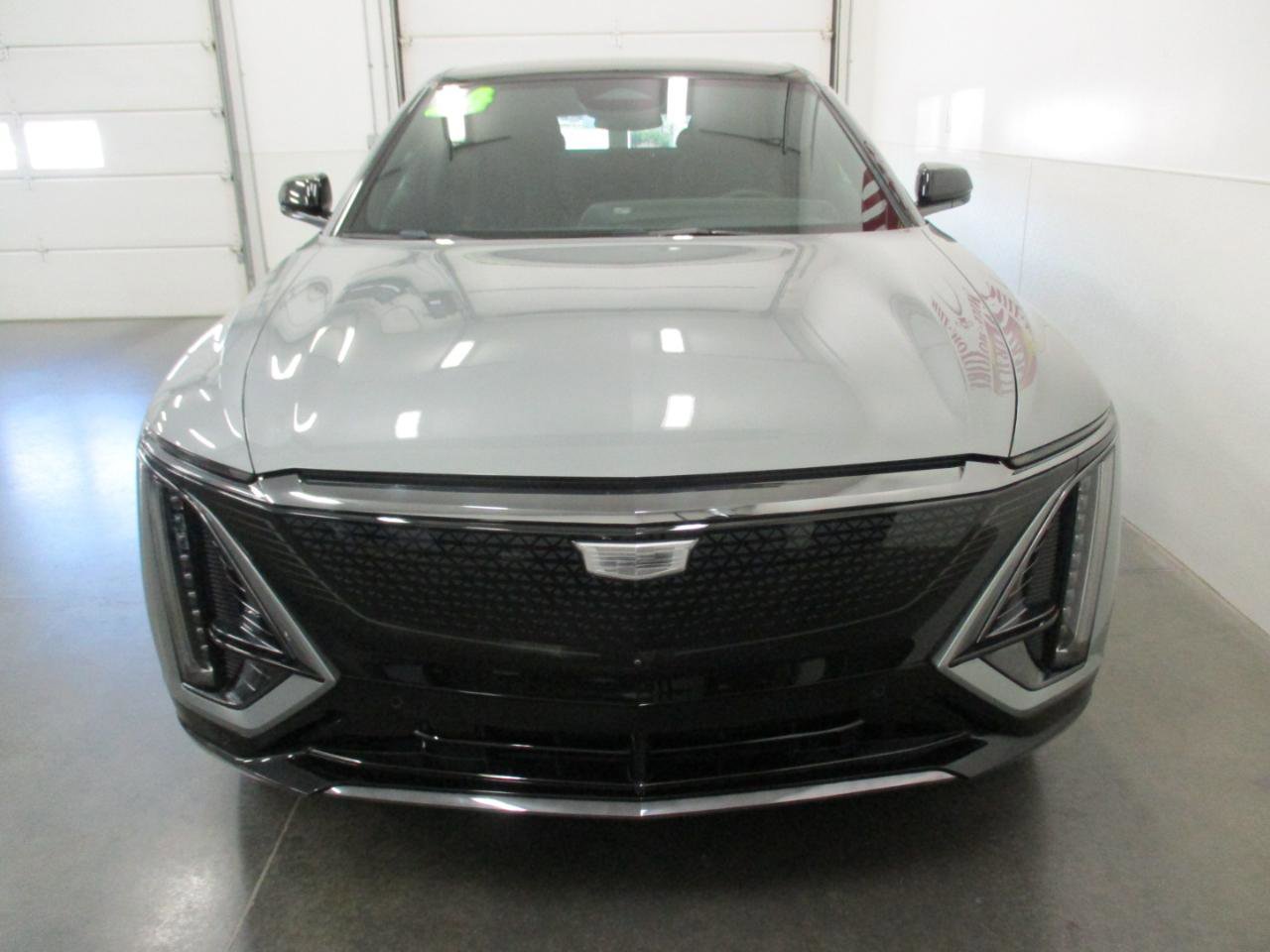Used 2024 Cadillac Lyriq Sport image 8