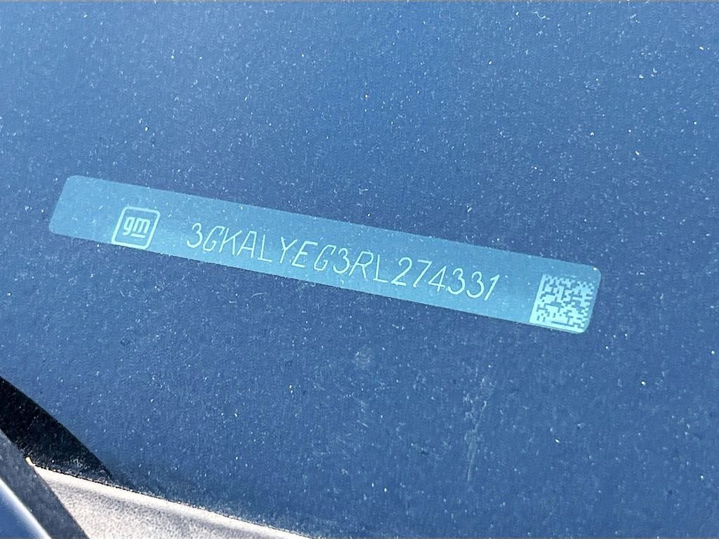 Used 2024 GMC Terrain AT4 w/ LPO, Floor Liner Package AWD/4WD image 32