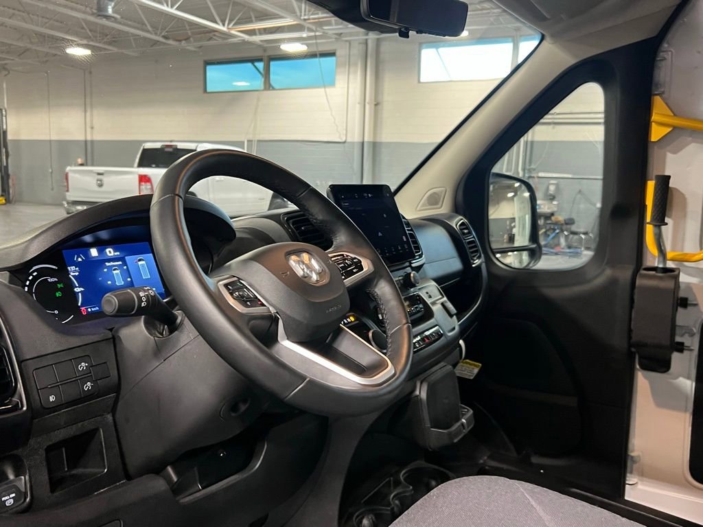 Used 2024 RAM ProMaster 3500 w/ Delivery Van Package image 22