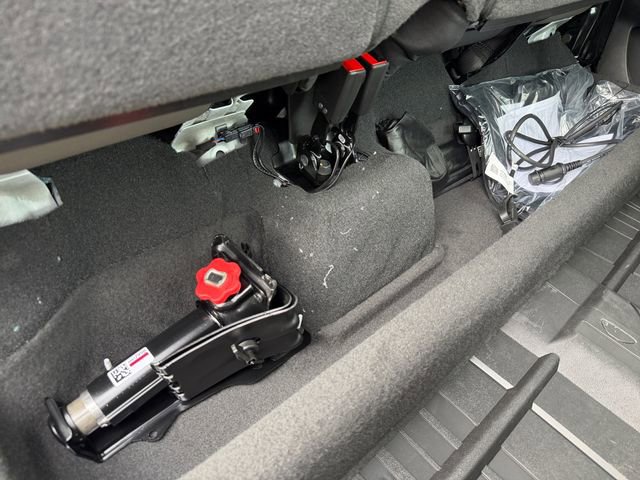 New 2026 Chevrolet Silverado 2500 ZR2 image 46