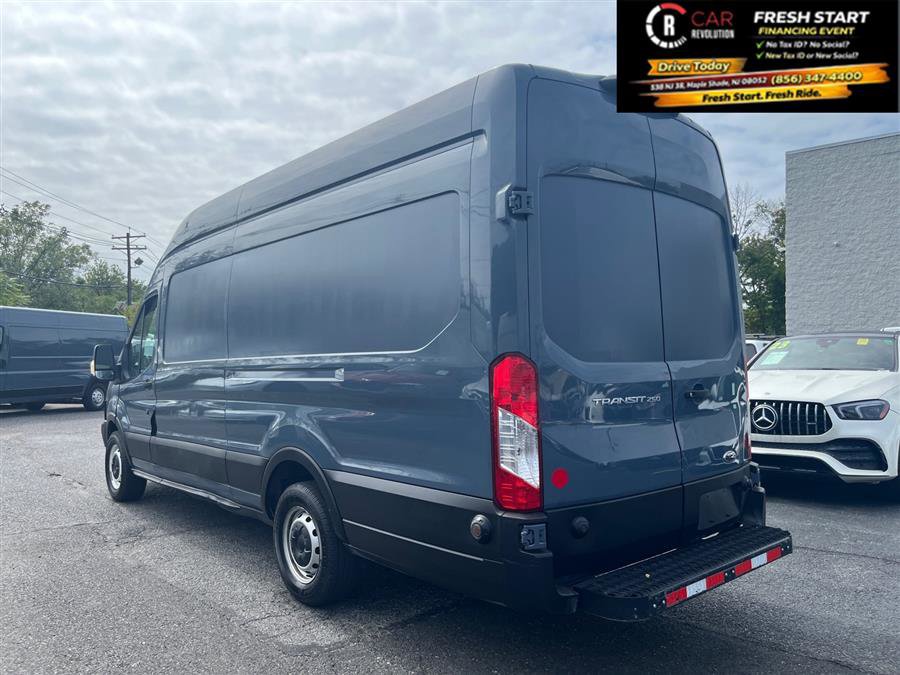 Used 2019 Ford Transit 250 148 High Roof Extended RWD image 4