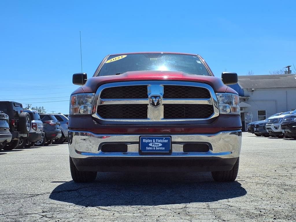 Used 2021 RAM 1500 Classic SLT image 2