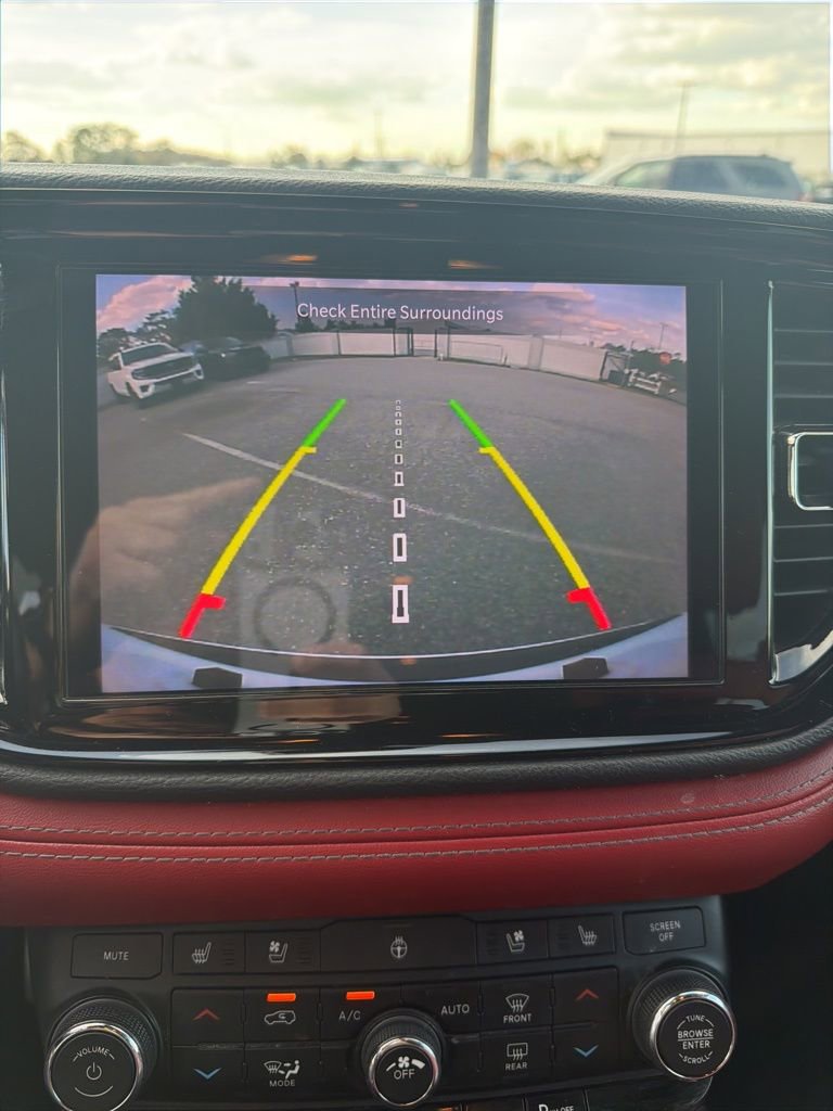 Used 2021 Dodge Durango R/T w/ Blacktop Package image 25