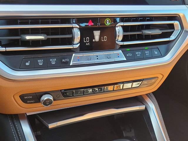 Used 2022 BMW M440i Coupe w/ Premium Package RWD image 30