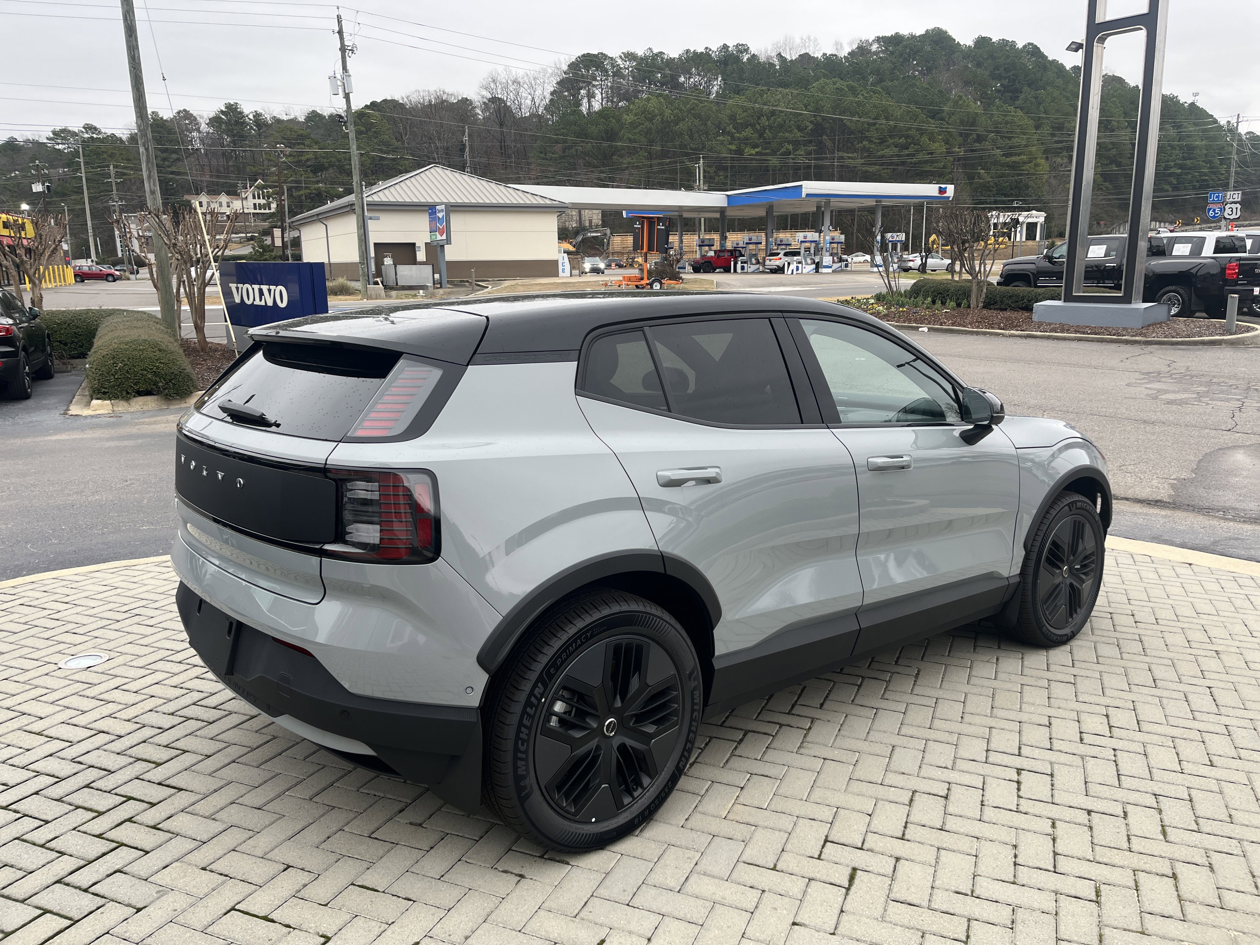 New 2026 Volvo EX30 Cross Country Ultra w/ Protection Package Premier AWD/4WD image 5