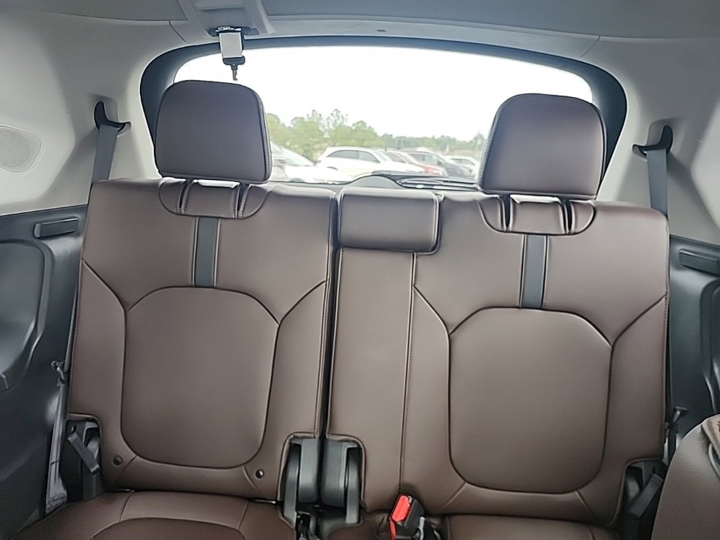 Used 2023 Honda Pilot Elite image 31