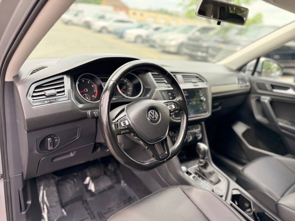 Used 2019 Volkswagen Tiguan SE AWD/4WD image 9