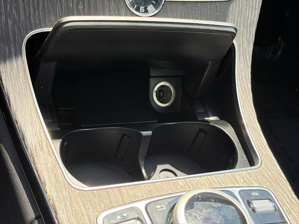 Used 2019 Mercedes-Benz C 300 Sedan w/ Premium Package image 34