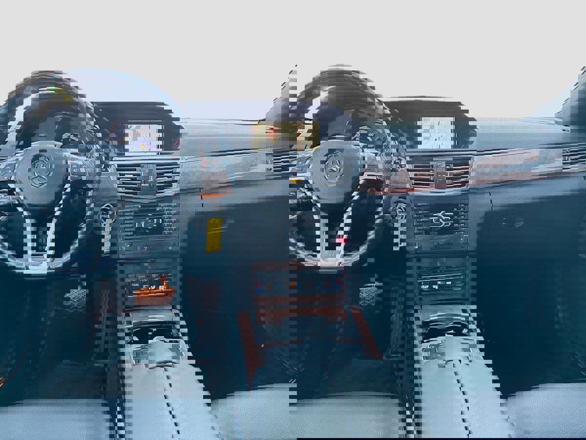 Used 2013 Mercedes-Benz E 350 4MATIC Wagon image 22