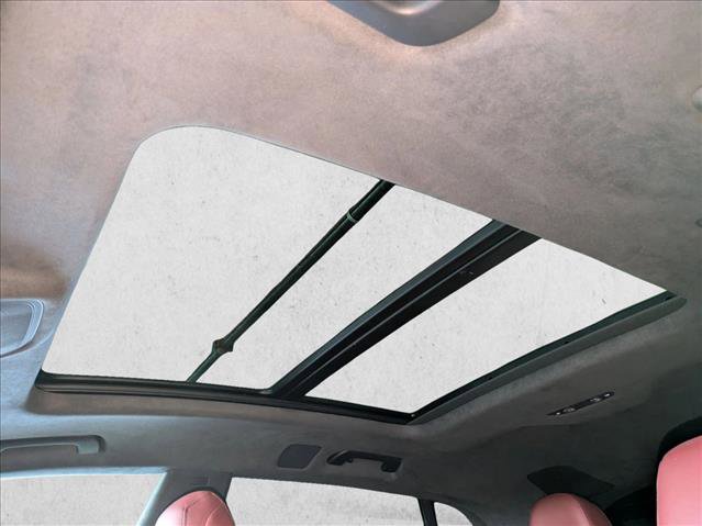 Used 2023 Audi SQ8 Prestige image 18