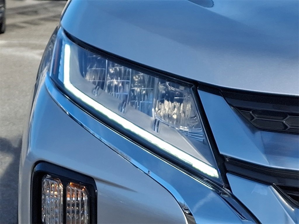 Used 2024 Mitsubishi Outlander Sport SE image 11