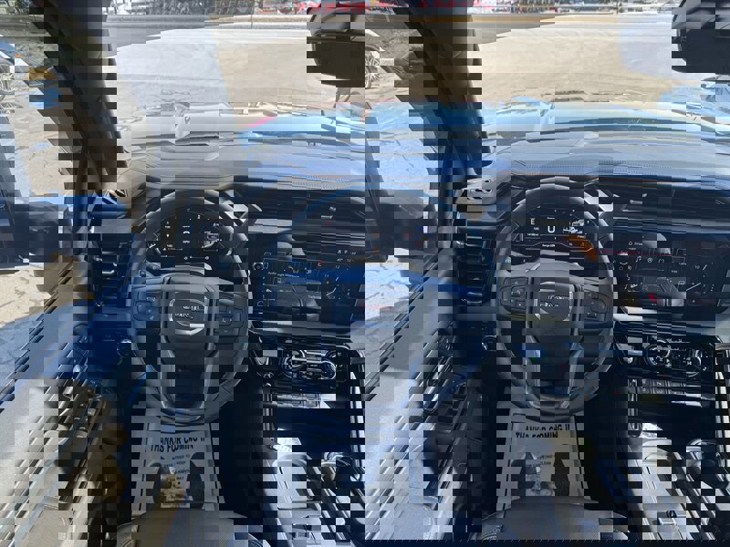 Used 2025 GMC Sierra 2500 AT4 w/ AT4 Premium Plus Package image 24