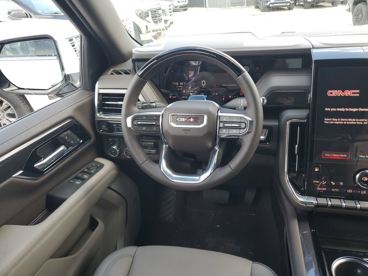New 2026 GMC Yukon XL Elevation w/ Elevation Premium Package AWD/4WD image 13