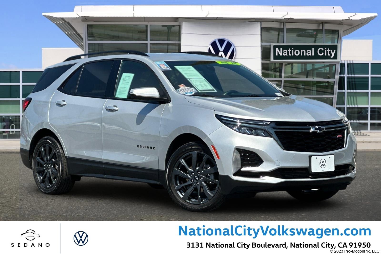 Used 2022 Chevrolet Equinox RS w/ RS Leather Package image 1