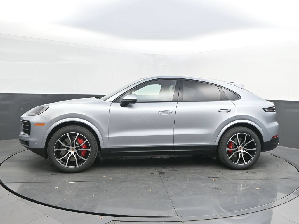 Used 2026 Porsche Cayenne S AWD/4WD image 2