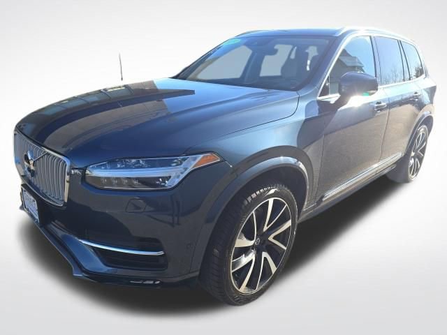 Used 2019 Volvo XC90 T6 Inscription w/ Luxury Package image 3