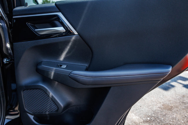 New 2025 Mitsubishi Outlander ES image 18