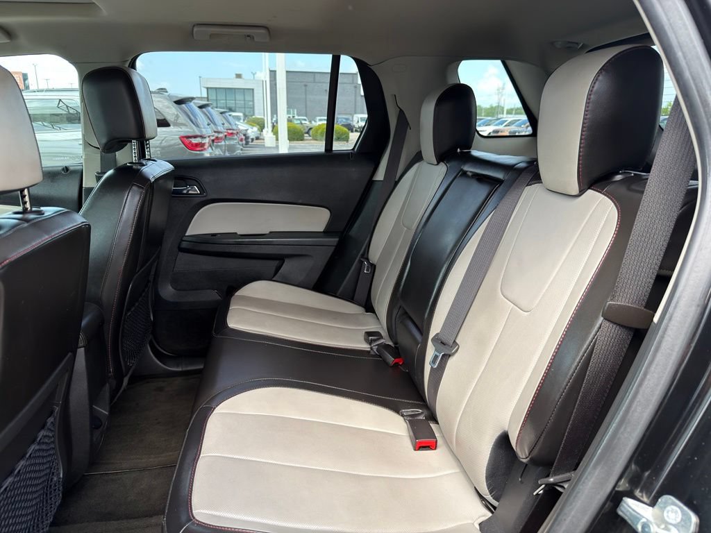 Used 2017 GMC Terrain SLT w/ Sun And Destination Package AWD/4WD image 25