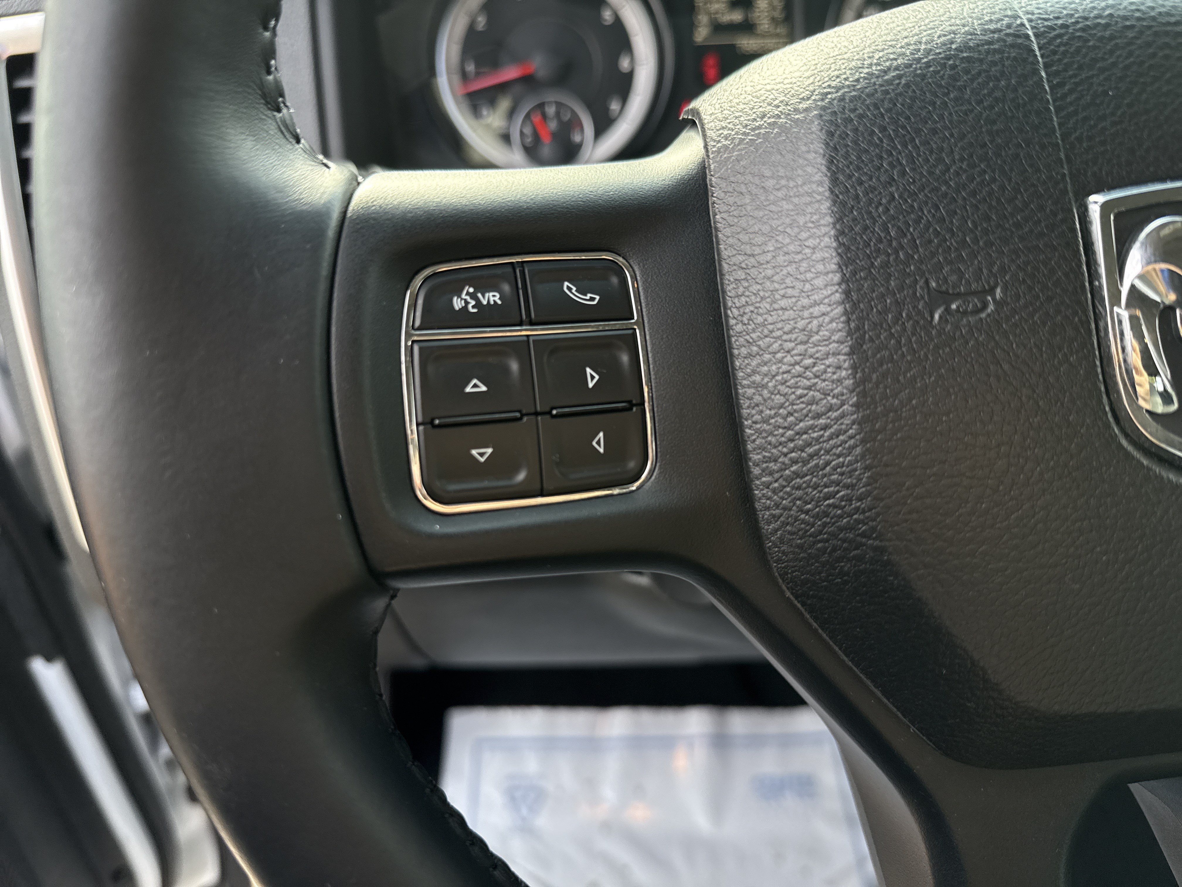 Used 2015 RAM 1500 Big Horn RWD image 22