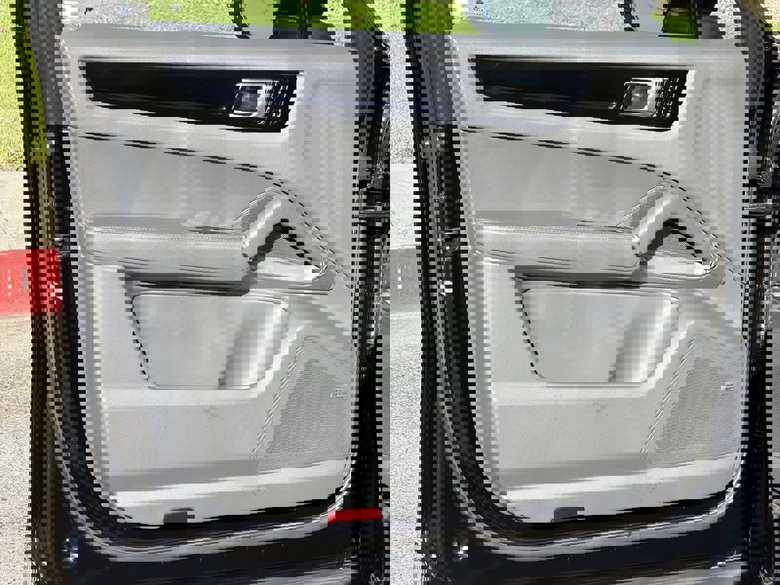 Used 2021 Porsche Cayenne Coupe image 20