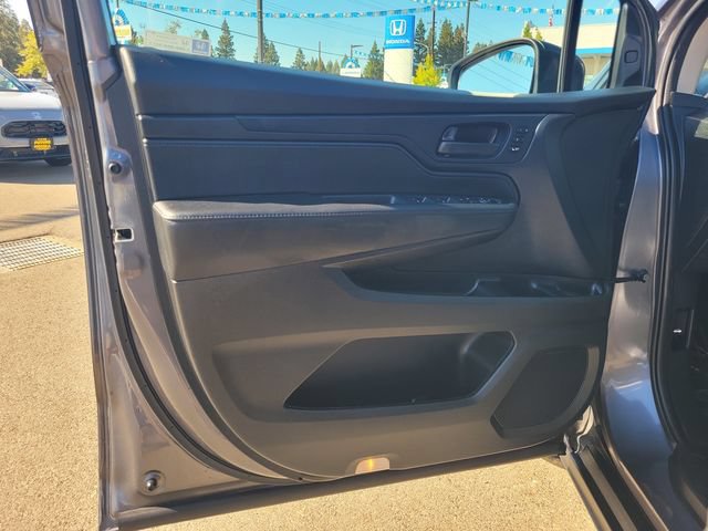 Used 2025 Honda Odyssey EX-L image 18