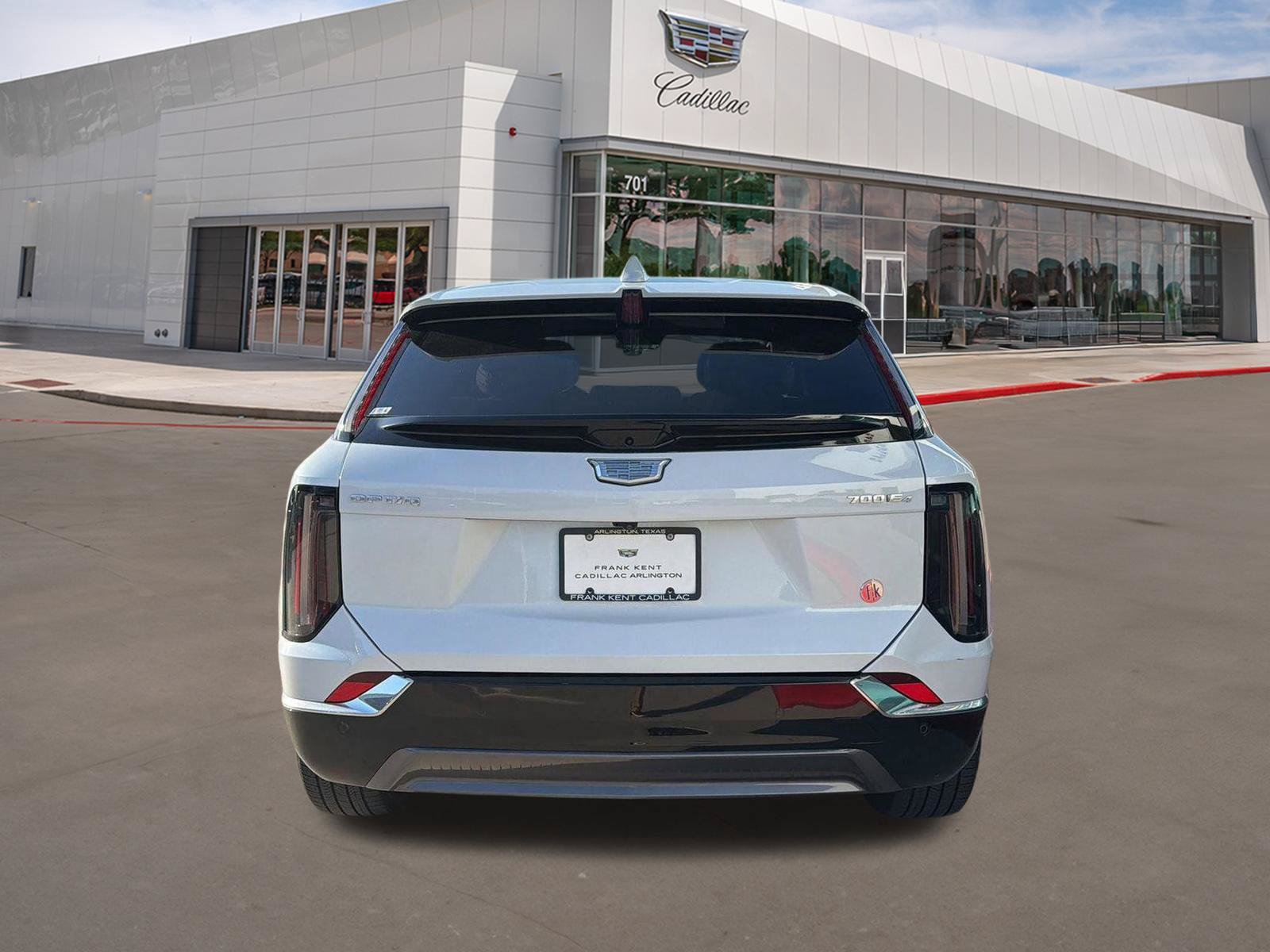 Used 2026 Cadillac Optiq Luxury 1 w/ LPO, Floor Liner Package AWD/4WD image 4