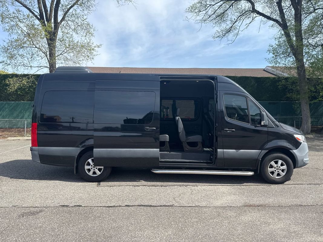 Used 2020 Mercedes-Benz Sprinter 2500 image 22