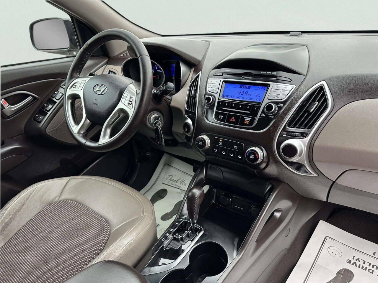 Used 2012 Hyundai Tucson GLS FWD image 21