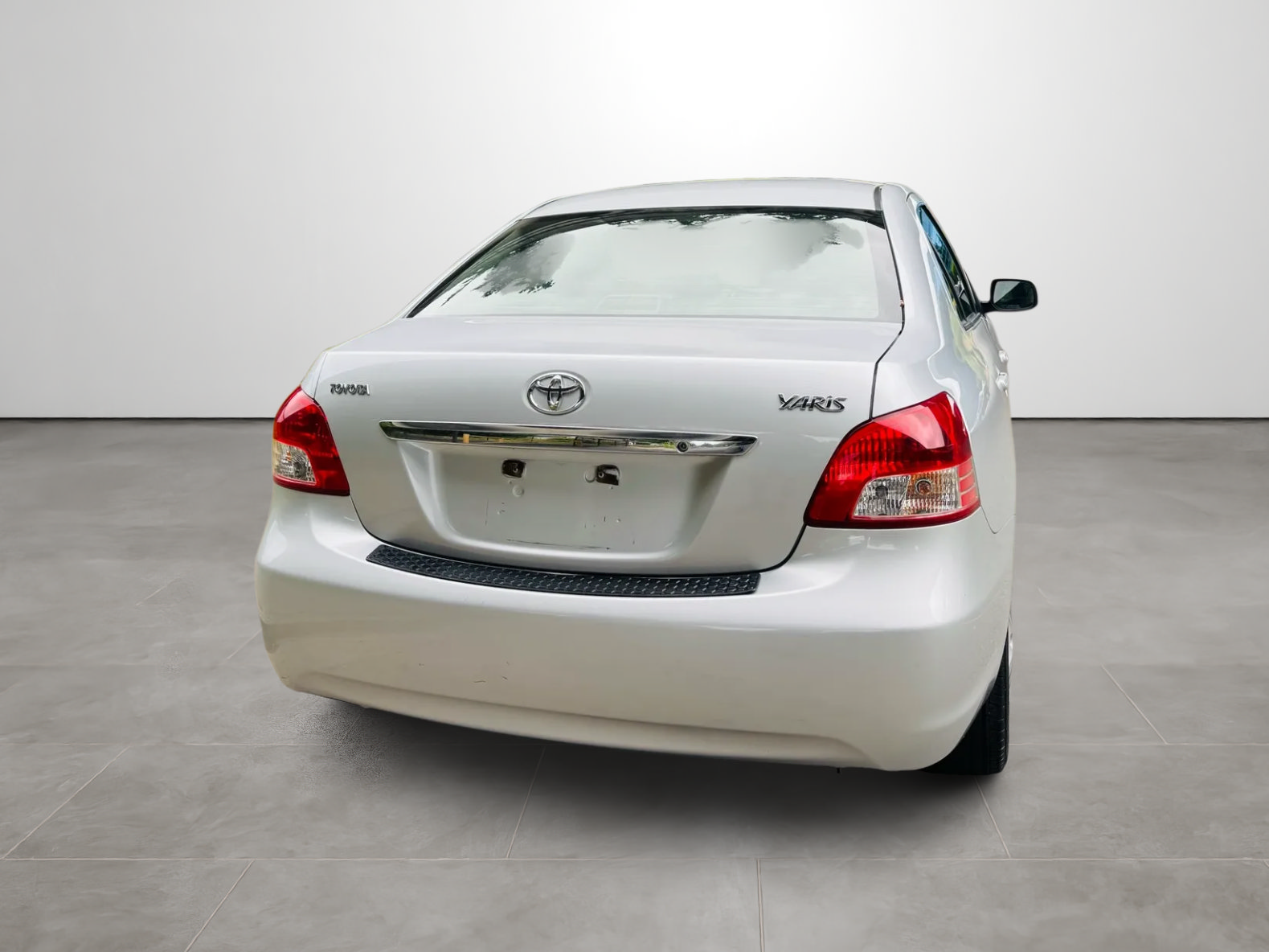 Used 2008 Toyota Yaris Sedan FWD image 12