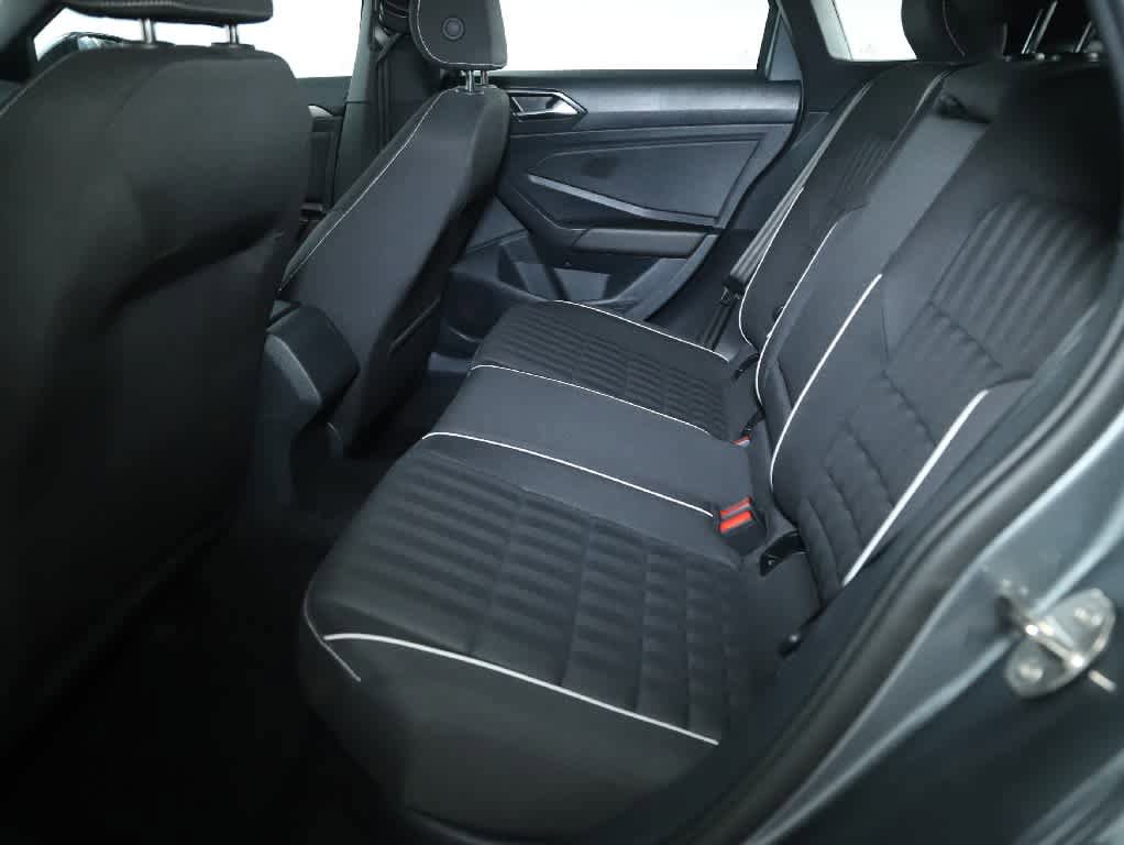 Used 2024 Volkswagen Jetta Sport image 14