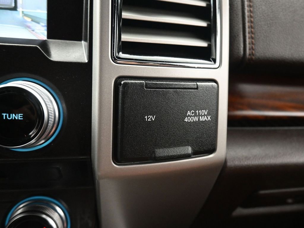 Used 2018 Ford F150 King Ranch w/ Equipment Group 601A Luxury image 27