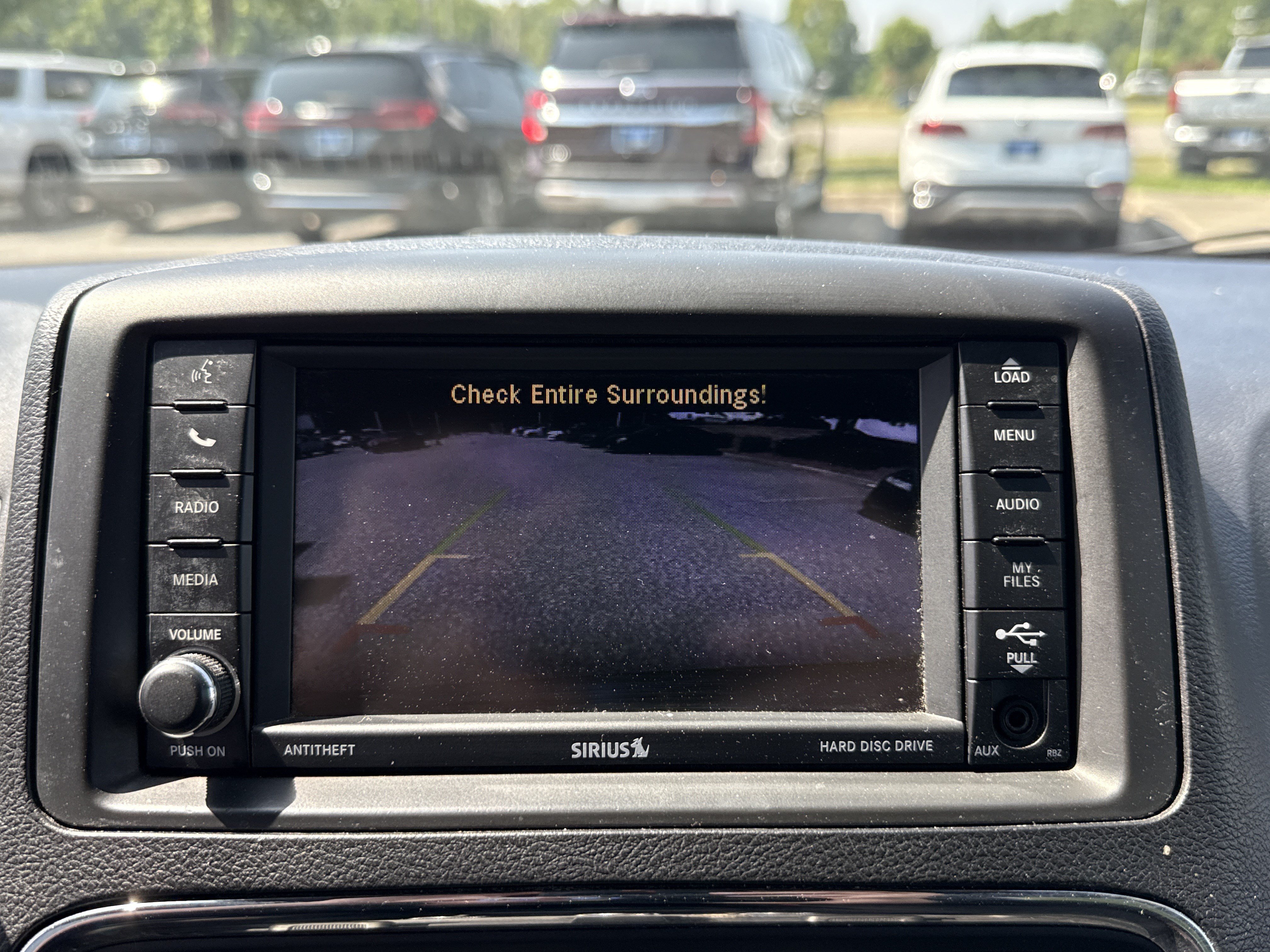 Used 2019 Dodge Grand Caravan SE FWD image 25