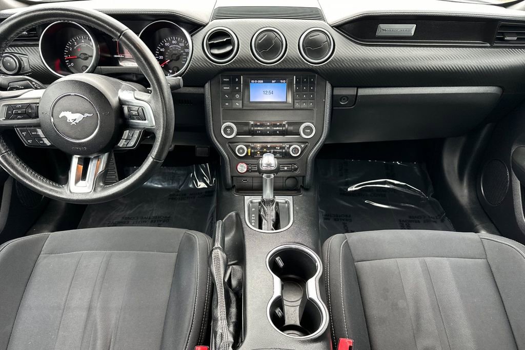 Used 2019 Ford Mustang Coupe image 14