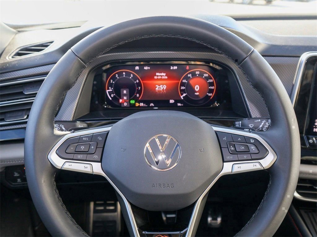 New 2026 Volkswagen Atlas Peak Edition image 22