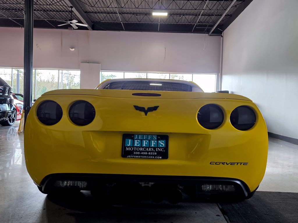 Used 2006 Chevrolet Corvette Z06 w/ Preferred Equipment Group RWD image 5