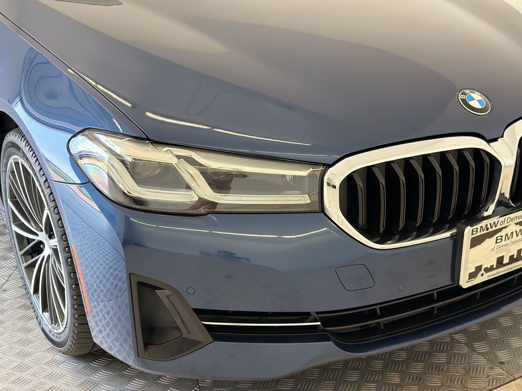 Used 2022 BMW 530i xDrive w/ Premium Package AWD/4WD image 12