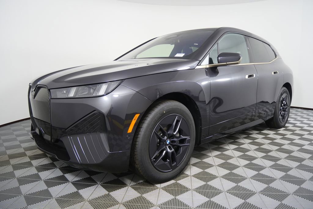 New 2026 BMW iX xDrive45 image 7