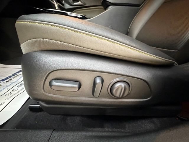 Used 2025 Chevrolet Trax ACTIV w/ Driver Confidence Package FWD image 27