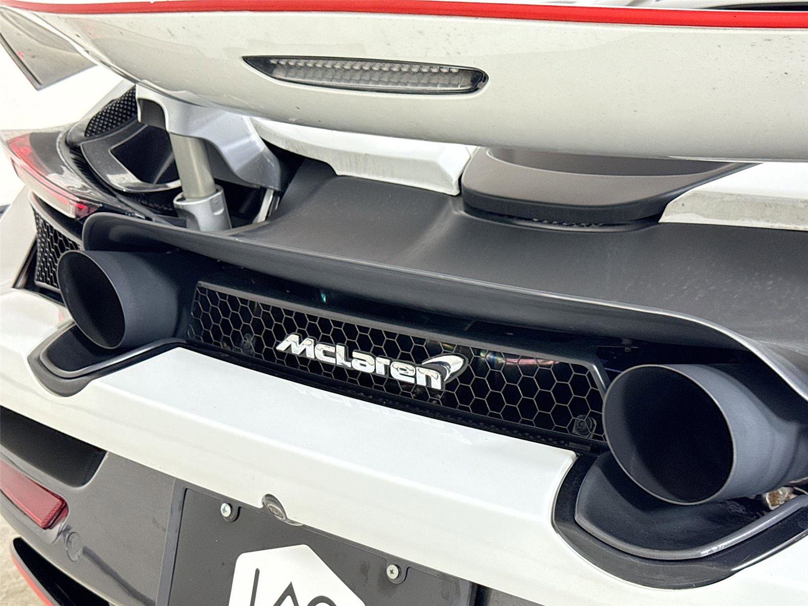 Used 2019 McLaren 720S Performance image 30