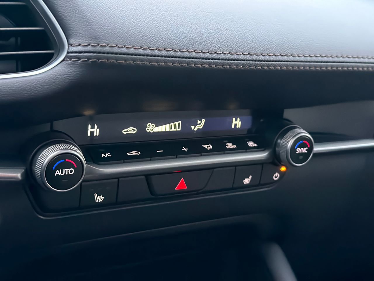 New 2026 MAZDA MAZDA3 2.5 S Sedan w/ Preferred Pkg image 25