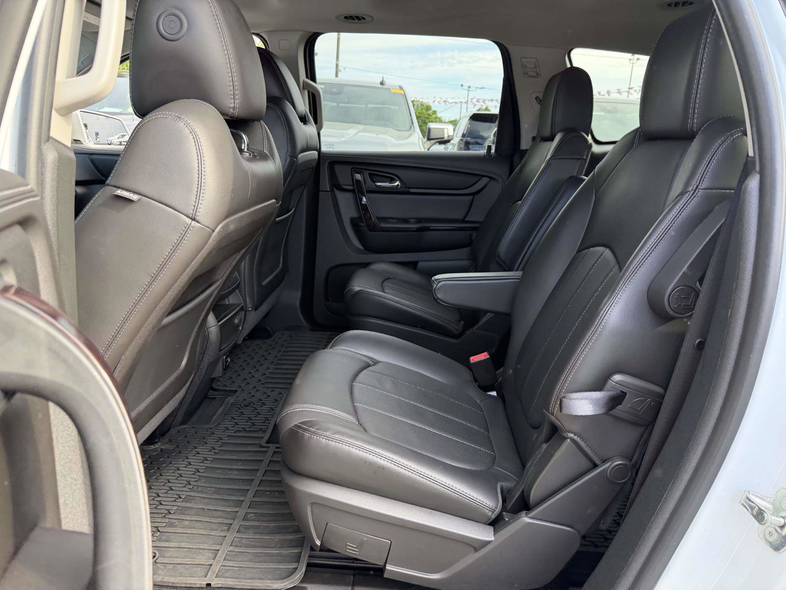 Used 2017 Chevrolet Traverse Premier AWD/4WD image 14