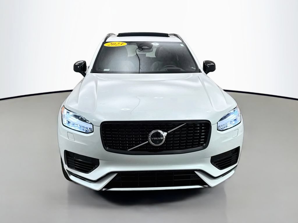 Used 2023 Volvo XC90 T8 Ultimate AWD/4WD image 2
