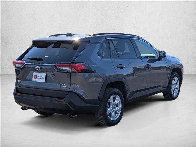 Certified 2021 Toyota RAV4 XLE w/ XLE Grade Weather Package AWD/4WD image 5