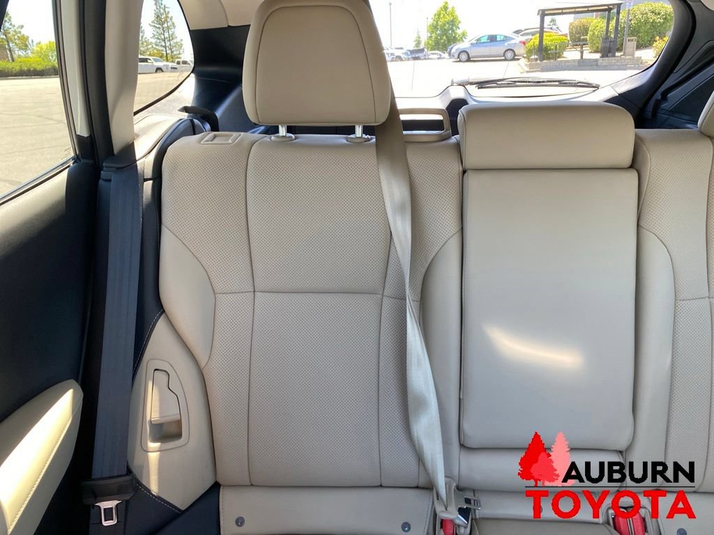 Used 2023 Subaru Outback Limited AWD/4WD image 21