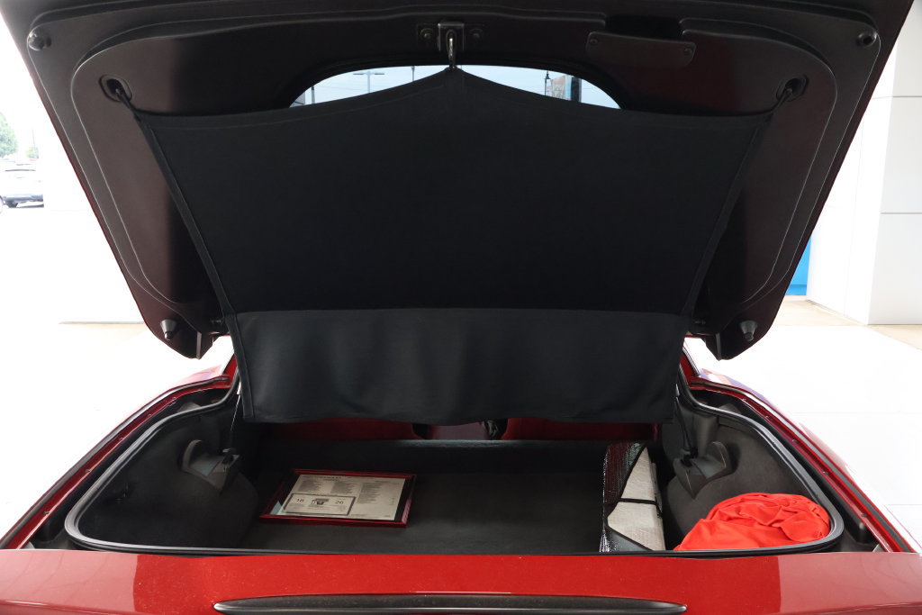 Used 2005 Chevrolet Corvette Coupe w/ Preferred Equipment Group RWD image 16