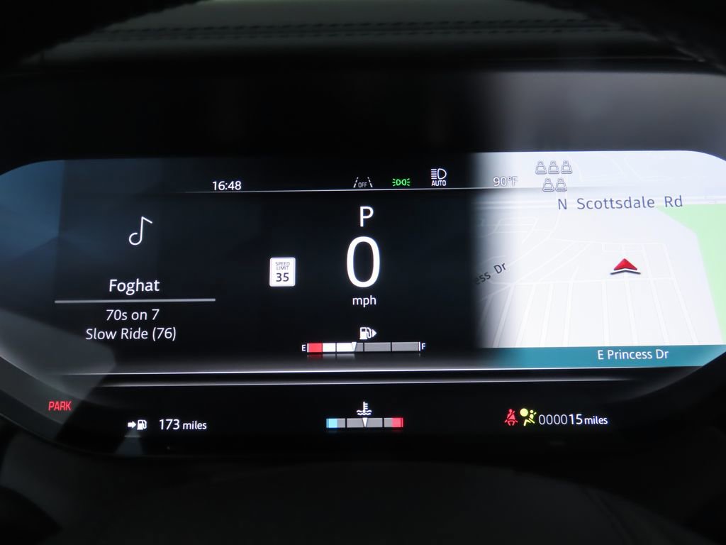 New 2025 Land Rover Range Rover Long Wheelbase SE image 33