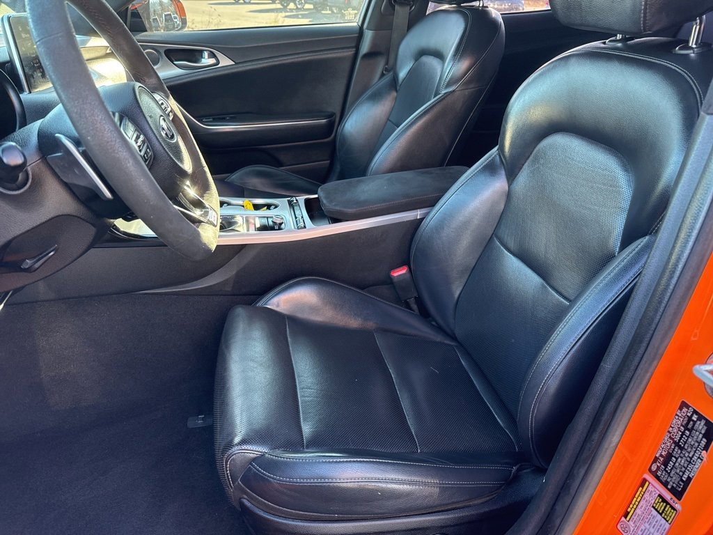 Used 2019 Kia Stinger GTS image 13