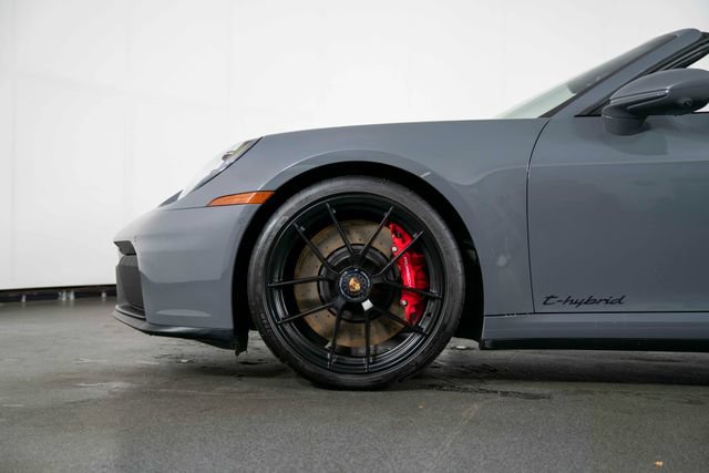 Used 2026 Porsche 911 Targa 4 GTS AWD/4WD image 12