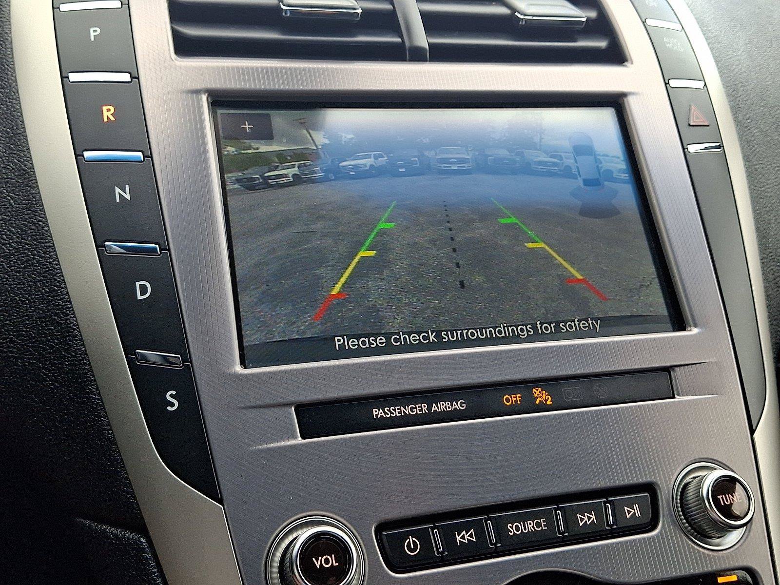 Used 2020 Lincoln MKZ FWD image 17