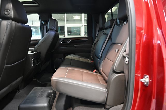 Used 2024 GMC Sierra 3500 Denali image 14